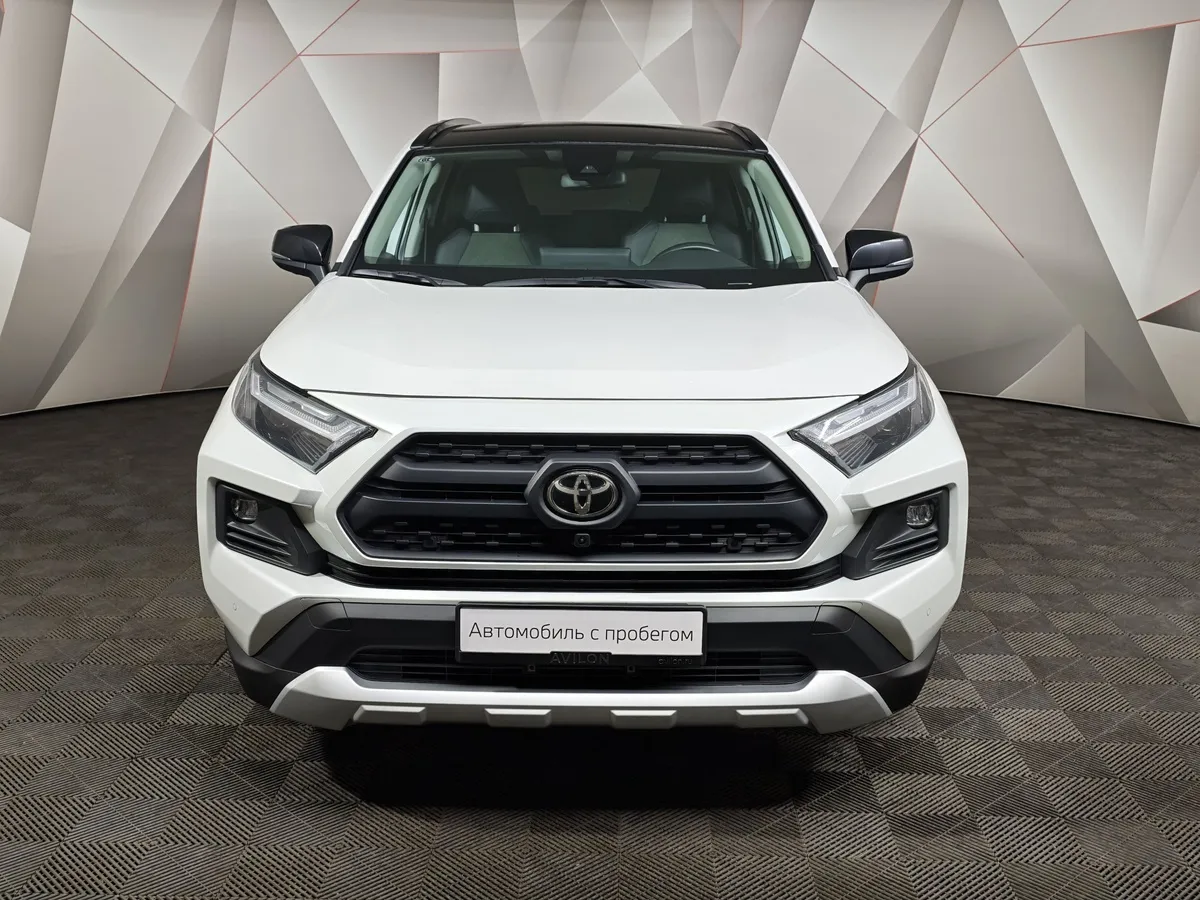 Toyota RAV4 2.0i CVT AWD (171 л.с.) Fashion Plus Белый в АВИЛОН. Слайд №7