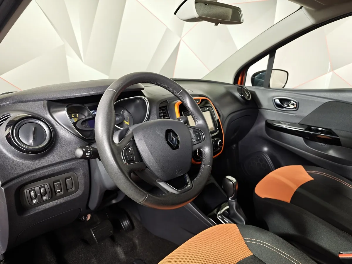 Renault Kaptur 1.6 X-tronic (114 л.с.) Life Оранжевый в АВИЛОН. Слайд №19