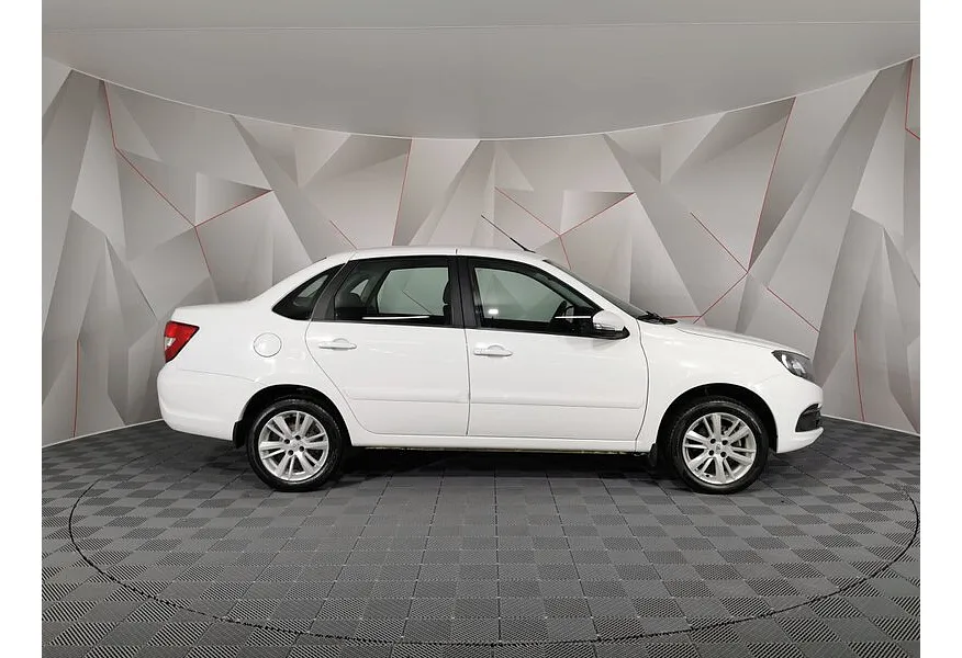 АВИЛОН - ВАЗ (Lada) Granta 1.6 MT 16 кл (106 л.с.) Белый - slide 3