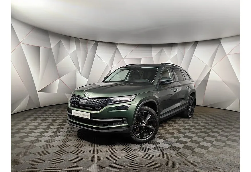 АВИЛОН - Skoda Kodiaq 1.4 TSI DSG 4X4 (150 л.с.) Зеленый - slide 0