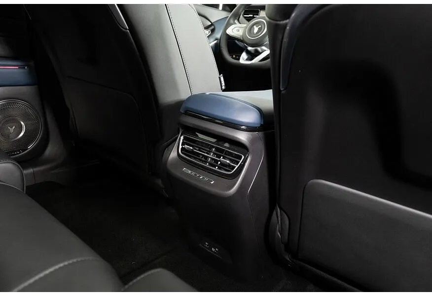 АВИЛОН - Voyah Free EVR Long Range 1.5 AT AWD (489 л.с.) Черный - slide 17