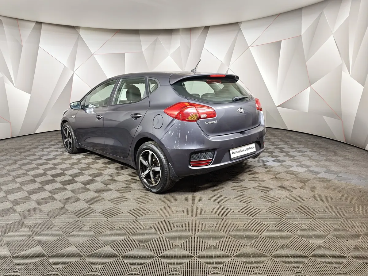 Kia Ceed 1.6 AT (130 л.с.) Comfort Серый в АВИЛОН. Слайд №4