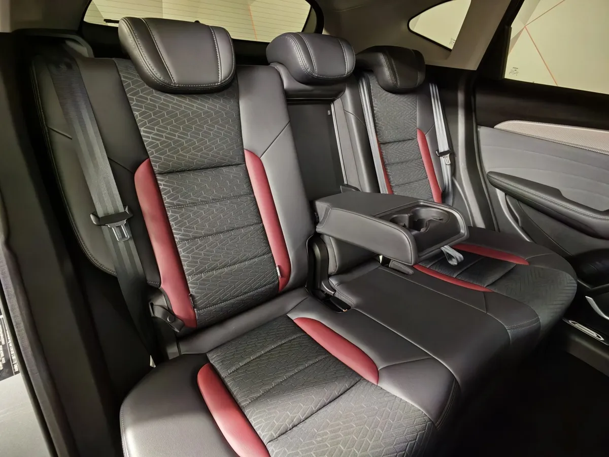 Haval F7 1.5T FWD 7DCT (150 л.с.) Elite Серый в АВИЛОН. Слайд №17