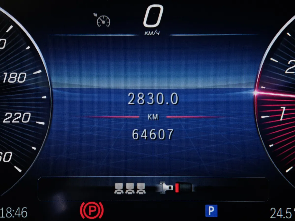 Mercedes-Benz C-Класс C 180 9G-TRONIC (150 л.с.) Sport Синий в АВИЛОН. Слайд №18