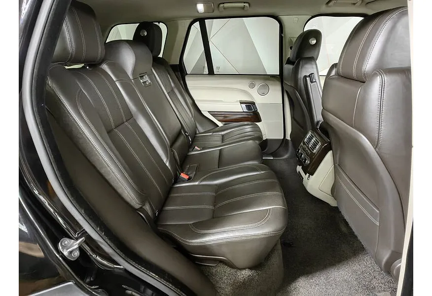 Land Rover Range Rover 4.4 SDV8 AT AWD (339 л.с.) Черный в АВИЛОН. Слайд №16
