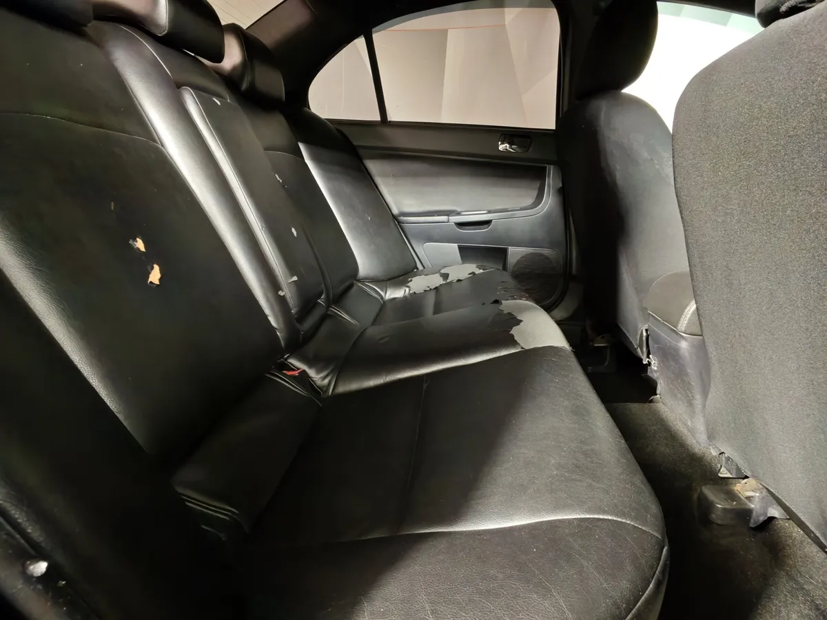 Mitsubishi Lancer 1.8 CVT (143 л.с.) Черный в АВИЛОН. Слайд №14