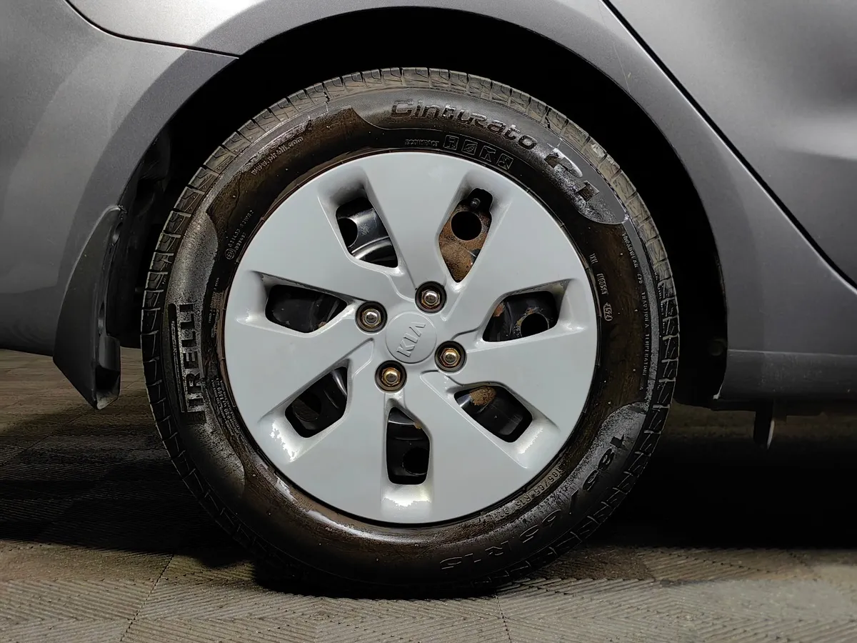 Kia Rio 1.6 AT (123 л.с.) Comfort Серый в АВИЛОН. Слайд №9