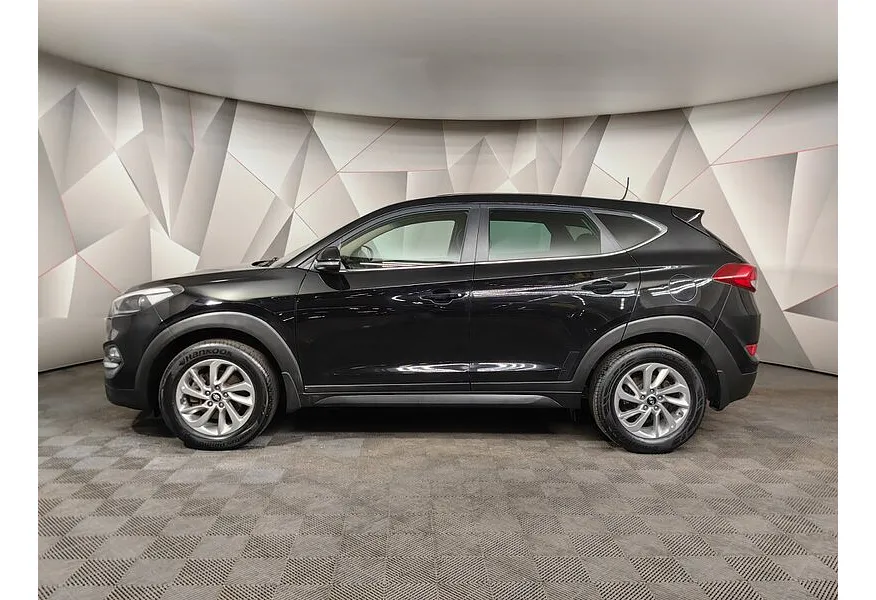 Hyundai Tucson 2.0 AT (150 л.с.) Comfort Черный в АВИЛОН. Слайд №5