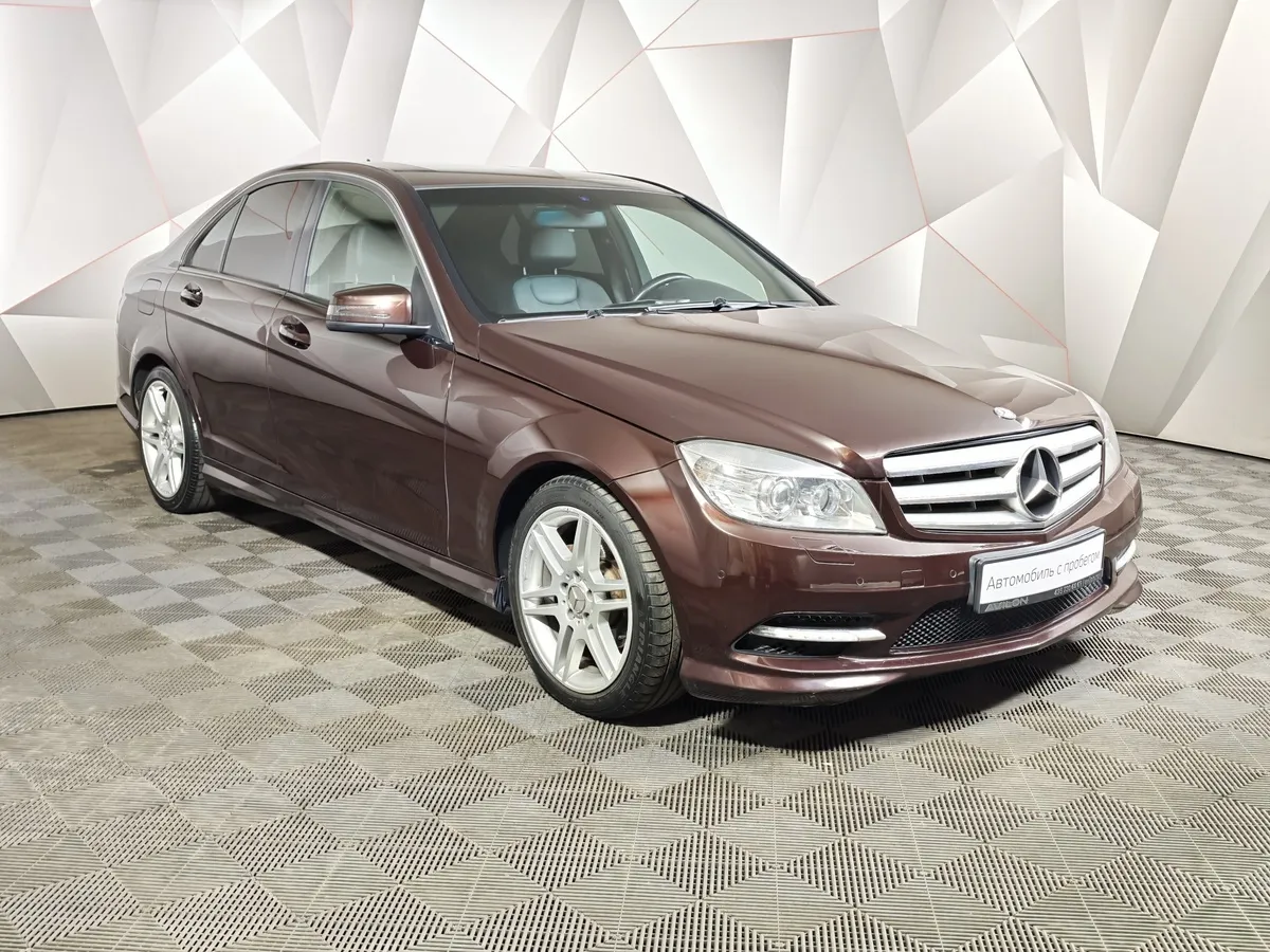 Mercedes-Benz C-Класс C 180 CGI BlueEFFICIENCY AT (156 л.с.) Коричневый в АВИЛОН. Слайд №3