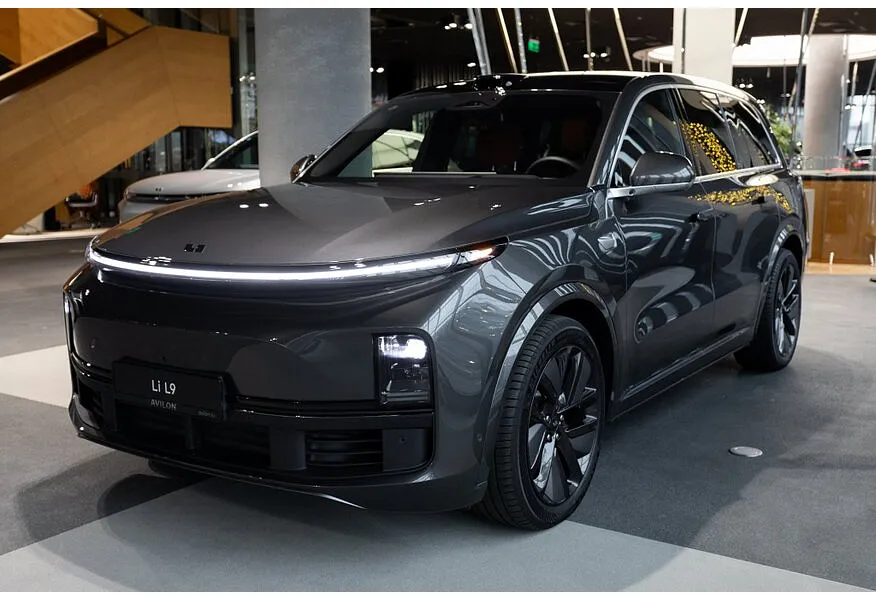 АВИЛОН - Li Auto L9 1.5 AT 4WD (449 л.с.) Ultra Серый - slide 9574880