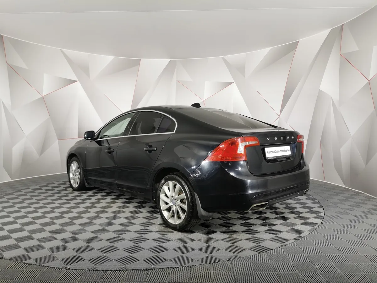 Volvo S60 2.5 T5 Geartronic AWD Cross Country (249 л.с.) Summum Черный в АВИЛОН. Слайд №4