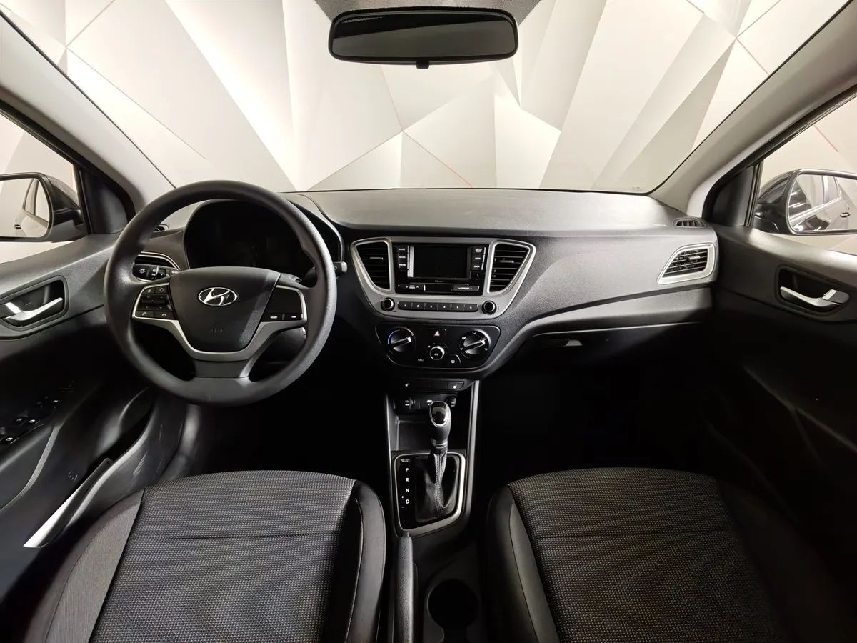 Solaris HS 1.6 AT (123 л.с.) Comfort Черный в АВИЛОН. Слайд №14