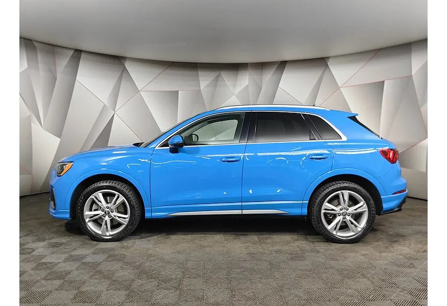 Audi Q3 2.0 45 TFSI S-tronic quattro (220 л.с.) Fashion Dynamic Edition Синий в АВИЛОН. Слайд №5