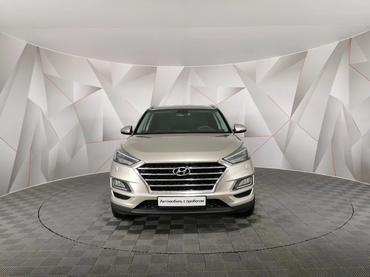 Hyundai Tucson 2.0 (150 л.с.) MPi-6AT-4WD Lifestyle Бежевый в АВИЛОН. Слайд №7