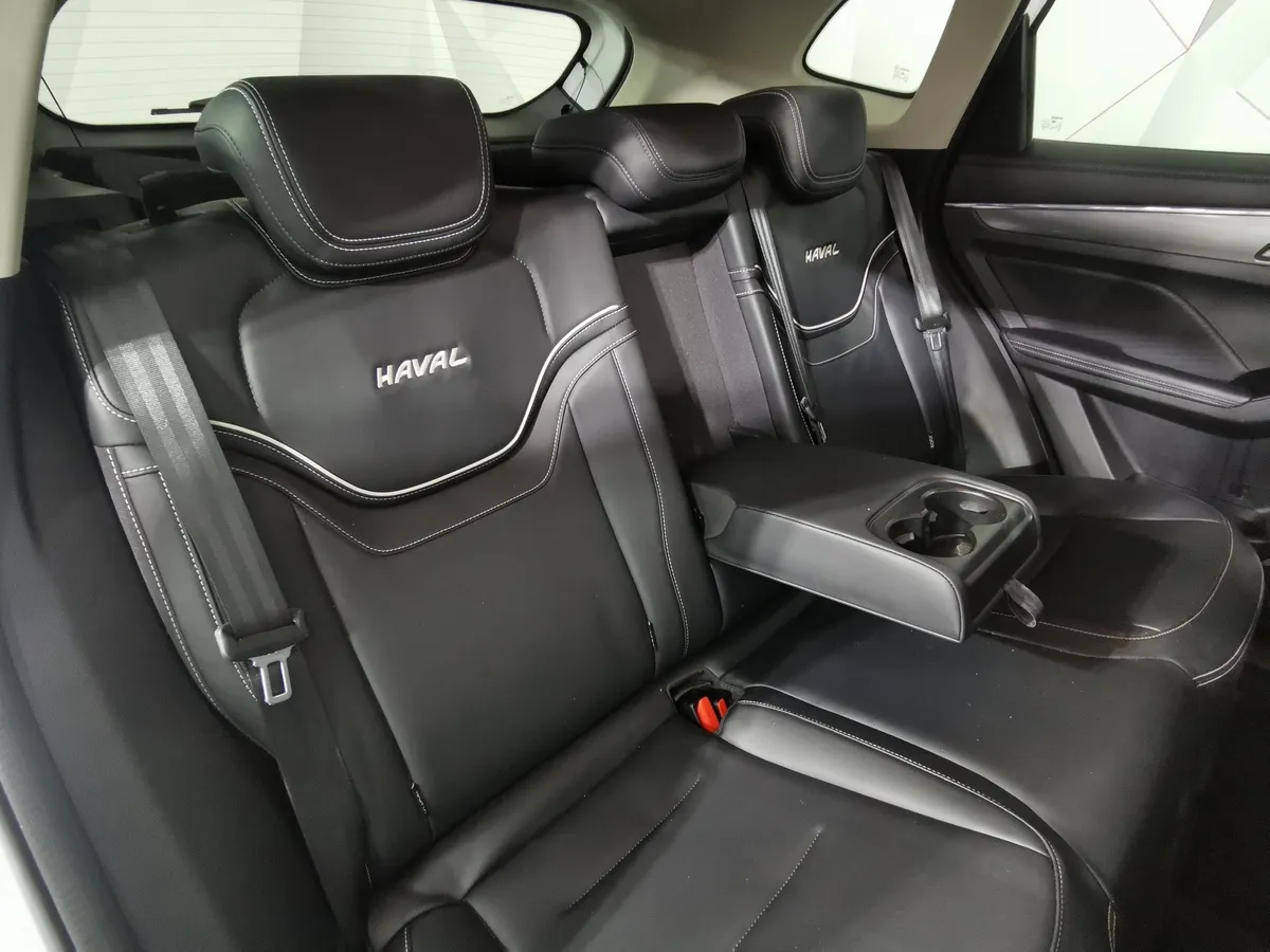 Haval Jolion 1.5 DCT 4WD (150 л.с.) Premium Белый в АВИЛОН. Слайд №15