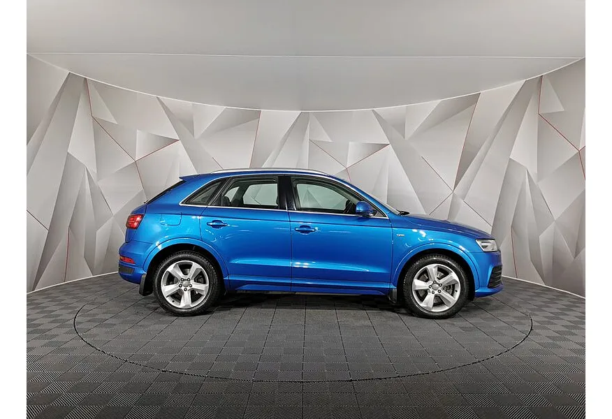 Audi Q3 2.0 TFSI S-tronic quattro (180 л.с.) Sport Голубой в АВИЛОН. Слайд №6