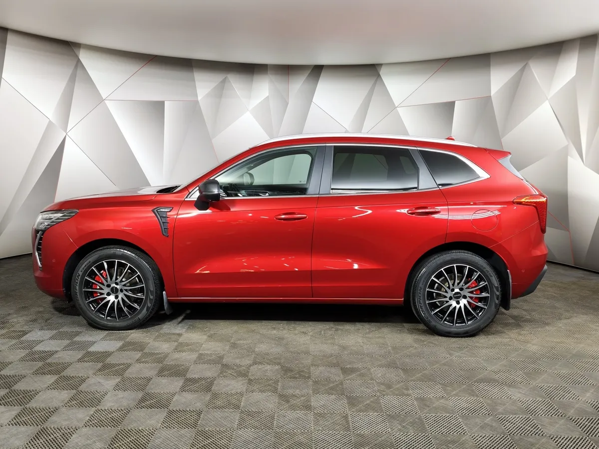 Haval Jolion 1.5T AWD 7DCT (150 л.с.) Premium Красный в АВИЛОН. Слайд №5
