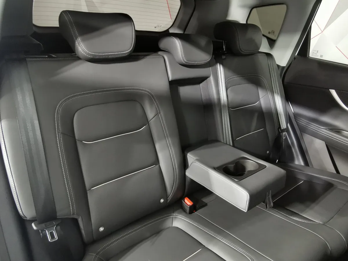 Chery Tiggo 7 Pro Max 1.6 DCT (150 л.с.) Active Белый в АВИЛОН. Слайд №16