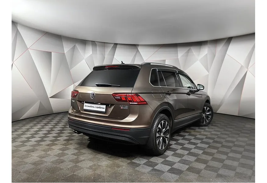 АВИЛОН - Volkswagen Tiguan 2.0 TSI 4Motion DSG (180 л.с.) Highline Коричневый - slide 7