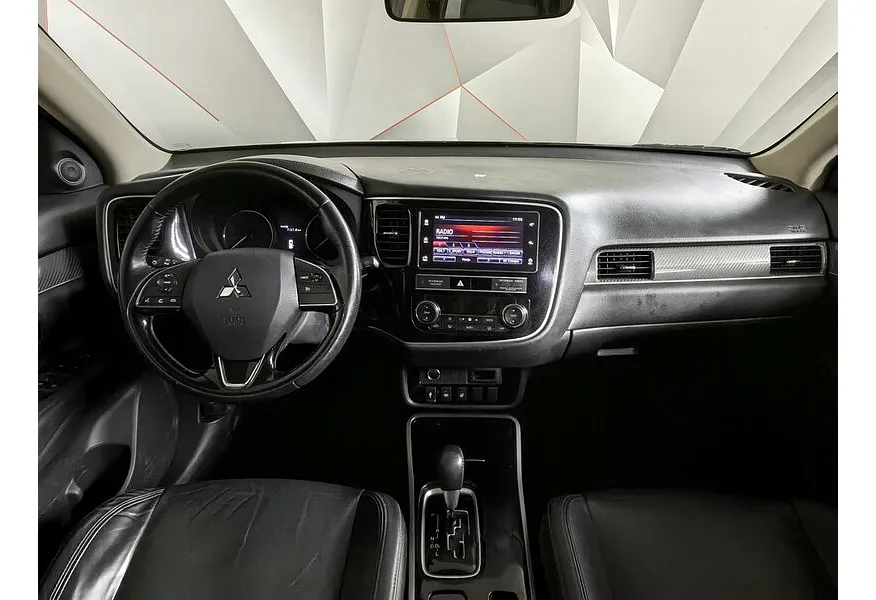 АВИЛОН - Mitsubishi Outlander 2.0 CVT 4WD (146 л.с.) Instyle E29 Черный - slide 11