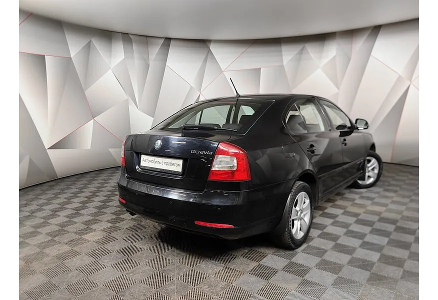 Skoda Octavia 1.4 TSI DSG (122 л.с.) Черный в АВИЛОН. Слайд №2