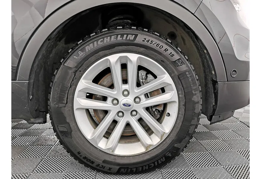 Ford Explorer 3.5 SelectShift 4WD (249 л.с.) Limited Черный в АВИЛОН. Слайд №9