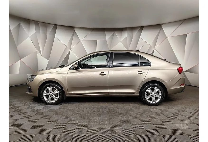 LIVE. Слайд №3