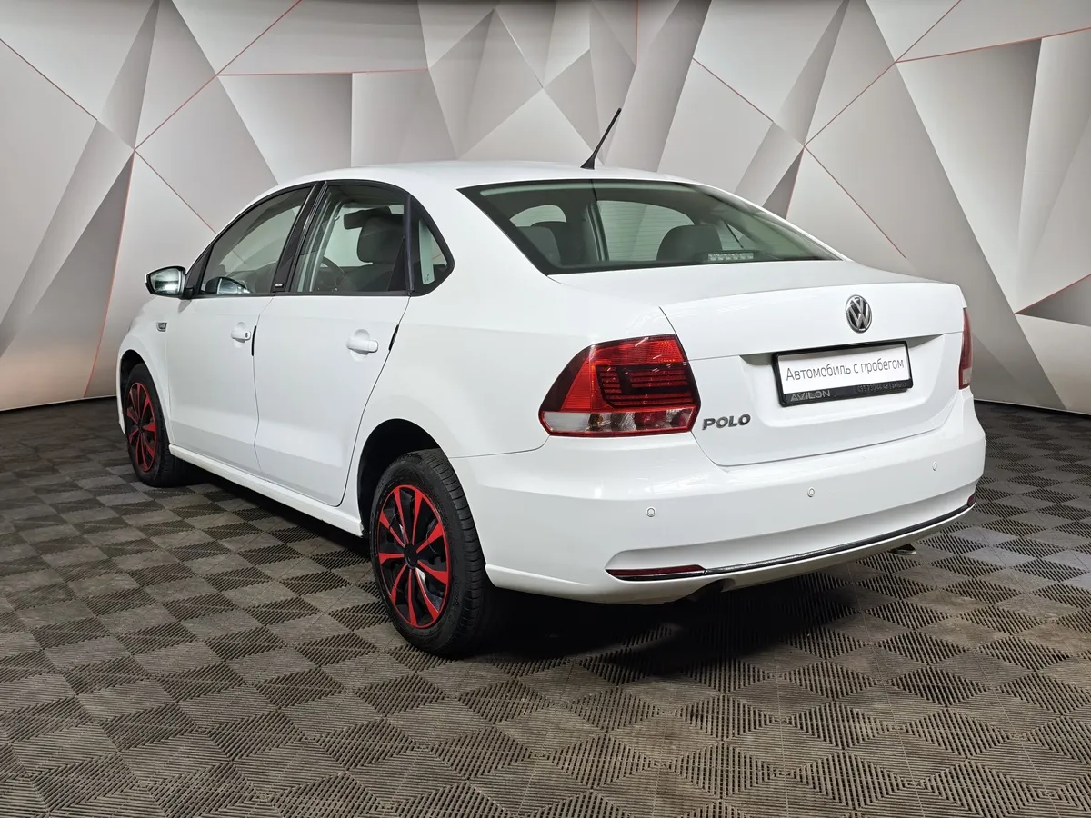 Volkswagen Polo 1.6 MPI MT (110 л.с.) Allstar Белый в АВИЛОН. Слайд №4