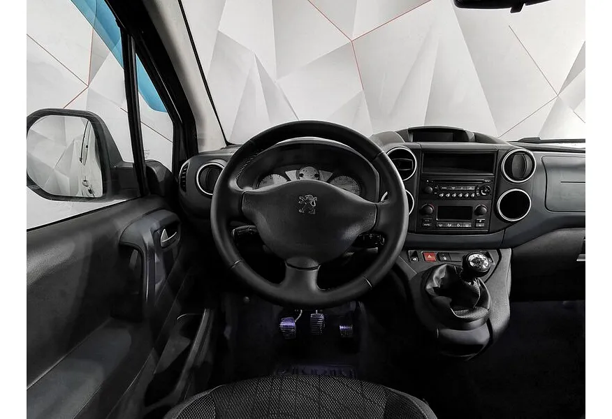 Peugeot Partner 1.6 HDi MT (90 л.с.) Белый в АВИЛОН. Слайд №18