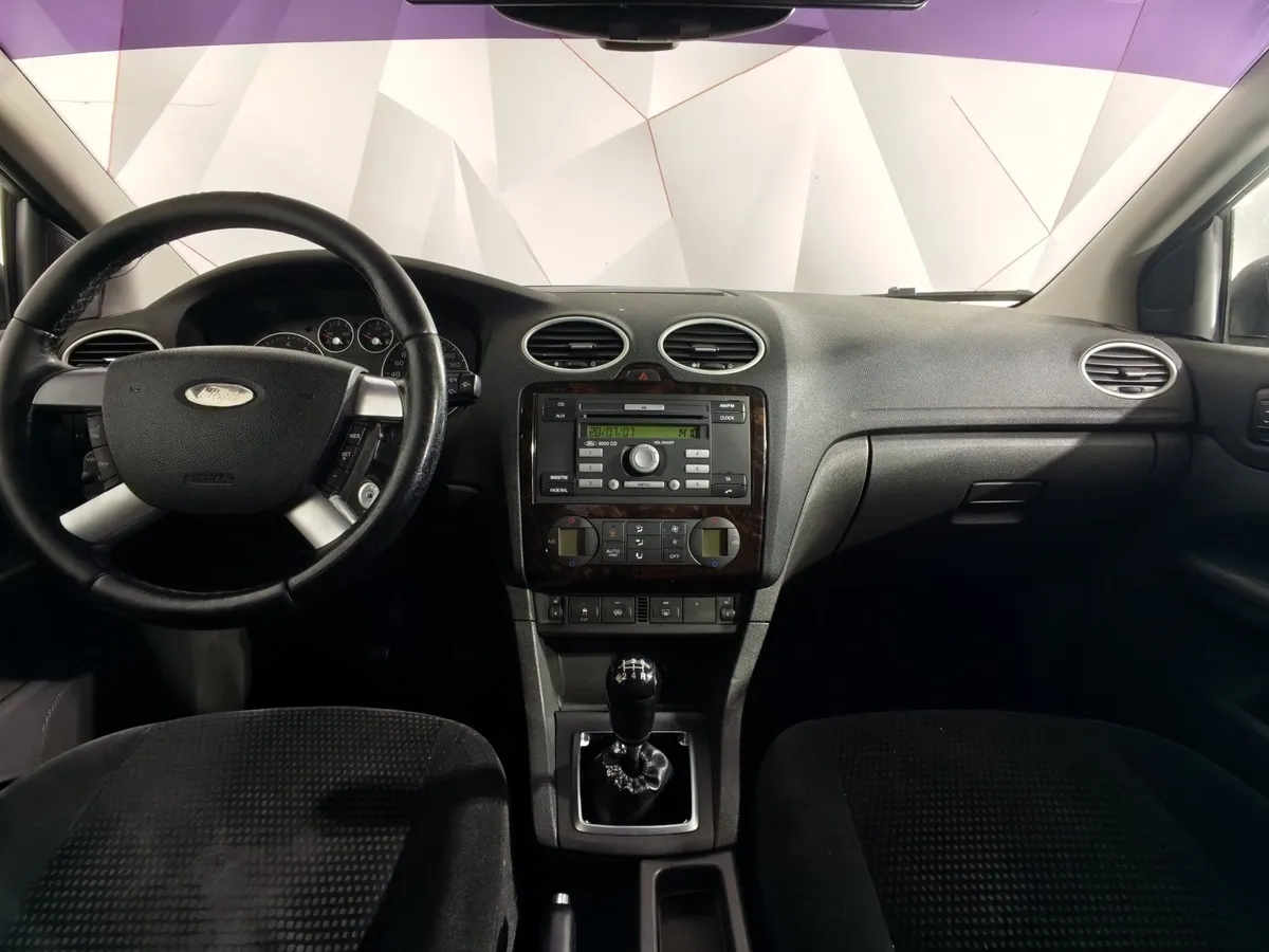 Ford Focus 1.6 MT (116 л.с.) Ghia Серебристый в АВИЛОН. Слайд №12