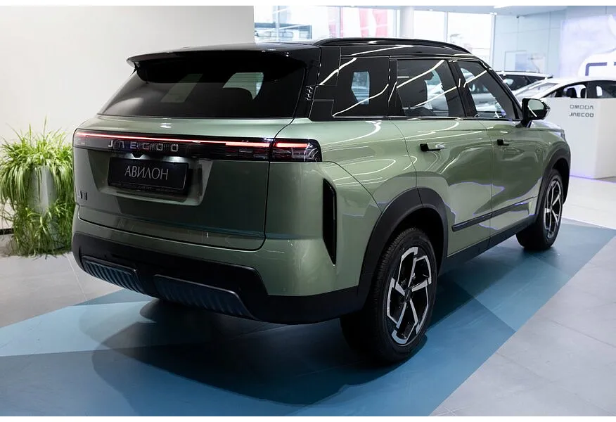 Jaecoo J7 1.5T 6DCT 2WD (147 л.с.) Ultimate LP (2 цвета) Зеленый в АВИЛОН. Слайд №7