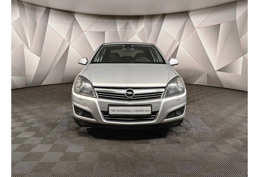 Opel Astra 1.8 AT (140 л.с.) base Серебристый в АВИЛОН. Слайд №7