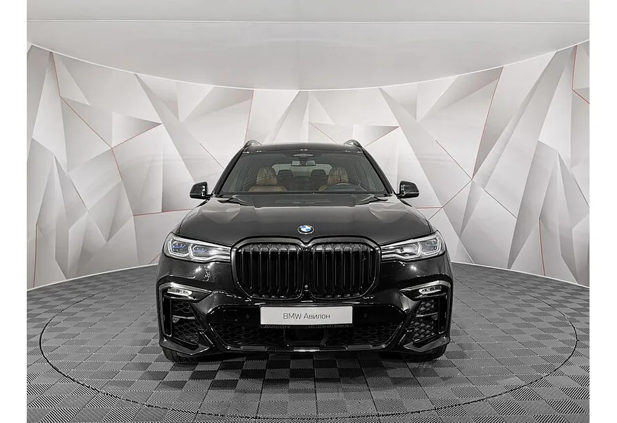 LIVE. Слайд №4