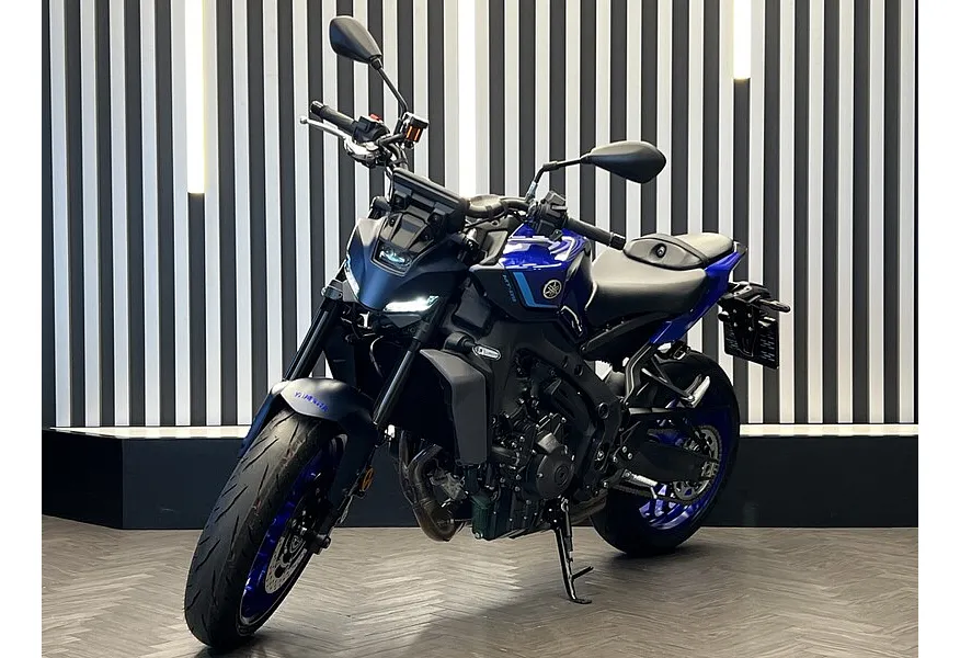 АВИЛОН - Yamaha MT-09 890 см³ (119 л.с.) (119) 890 Синий - slide 9946365