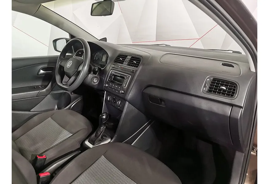 Volkswagen Polo 1.6 Tiptronic (105 л.с.) Trendline Коричневый в АВИЛОН. Слайд №12