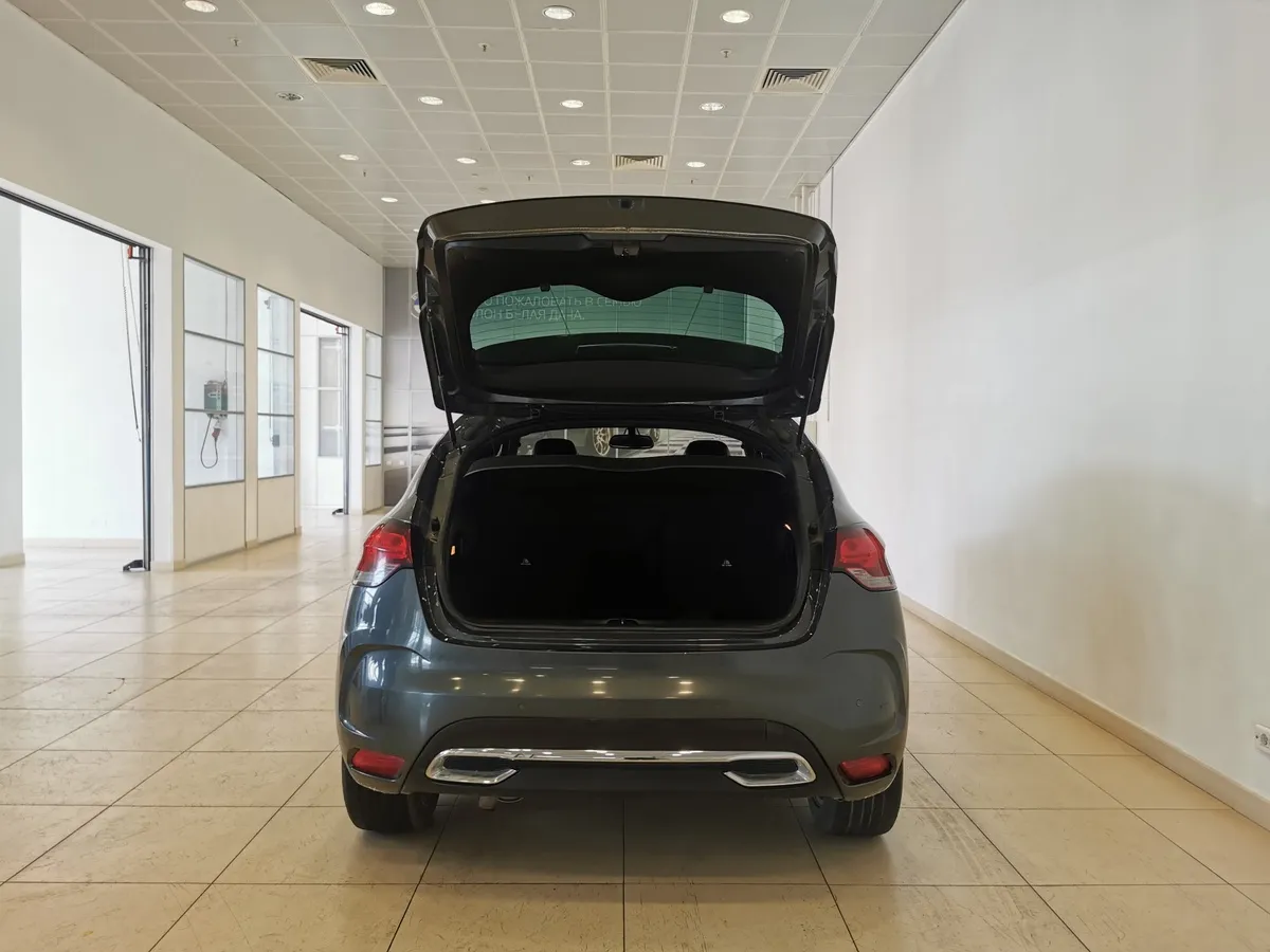 Citroen DS4 1.6 VTi MT (120 л.с.) Серый в АВИЛОН. Слайд №8