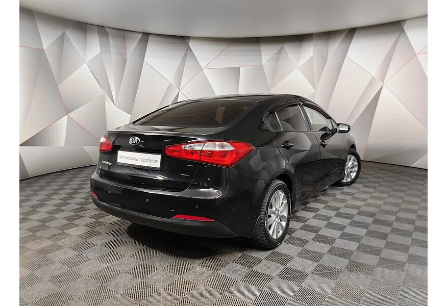 Kia Cerato 1.6 AT (130 л.с.) Черный в АВИЛОН. Слайд №2