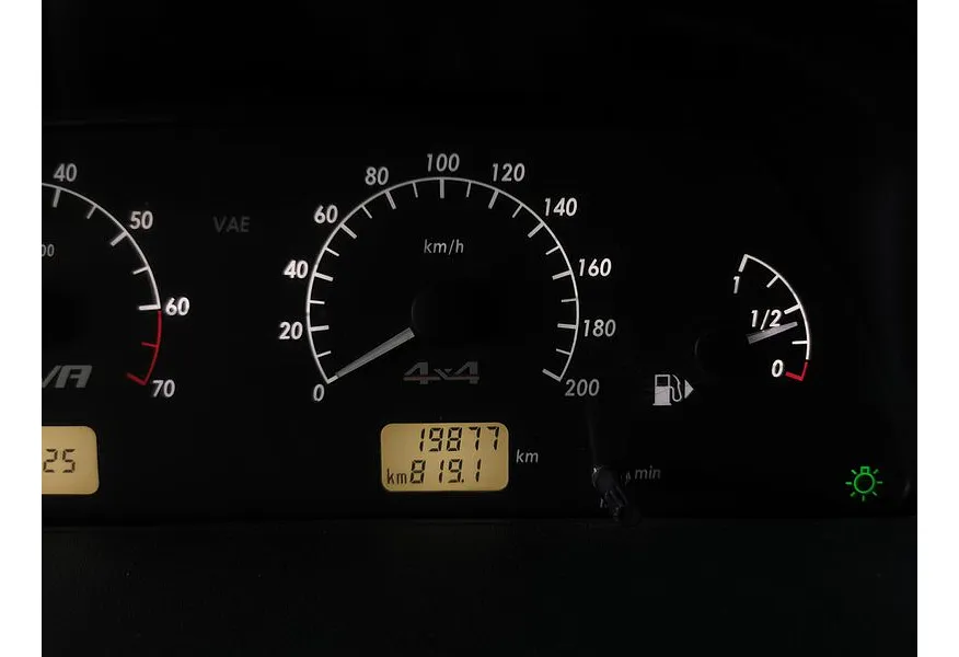 АВИЛОН - Chevrolet Niva 1.7 MT (80 л.с.) Серебристый - slide 15