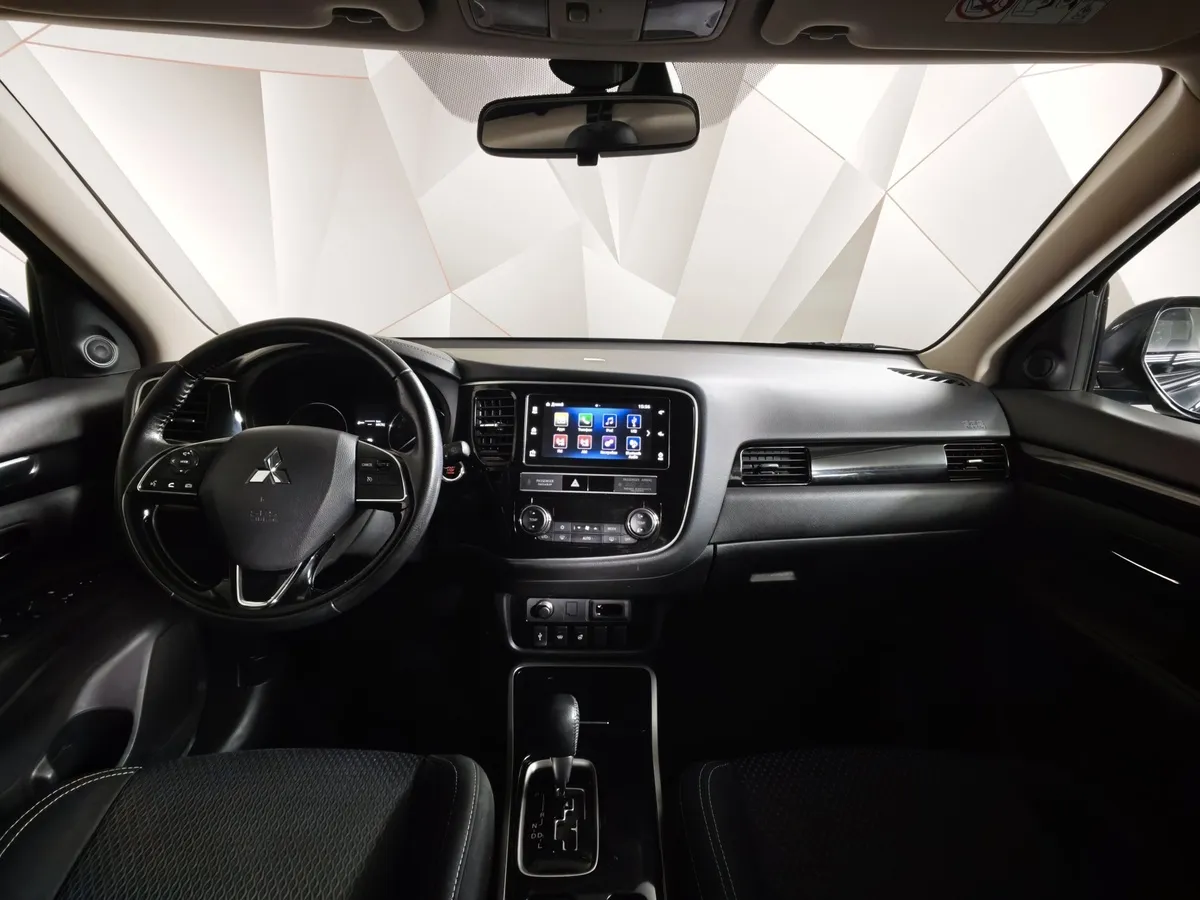 Mitsubishi Outlander 2.0 MIVEC CVT 4WD (146 л.с.) Intense Plus Синий в АВИЛОН. Слайд №13