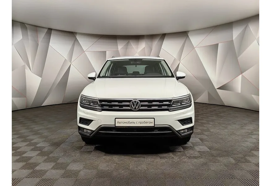 АВИЛОН - Volkswagen Tiguan 2.0 TSI 4Motion DSG (220 л.с.) Sportline Белый - slide 4