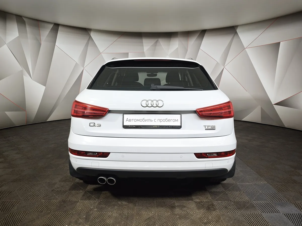 Audi Q3 2.0 TFSI S tronic quattro (180 л.с.) Design Белый в АВИЛОН. Слайд №8
