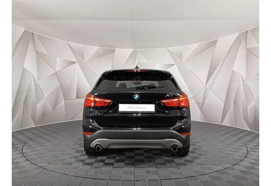 АВИЛОН - BMW X1 20i sDrive AT (192 л.с.) Черный - slide 6