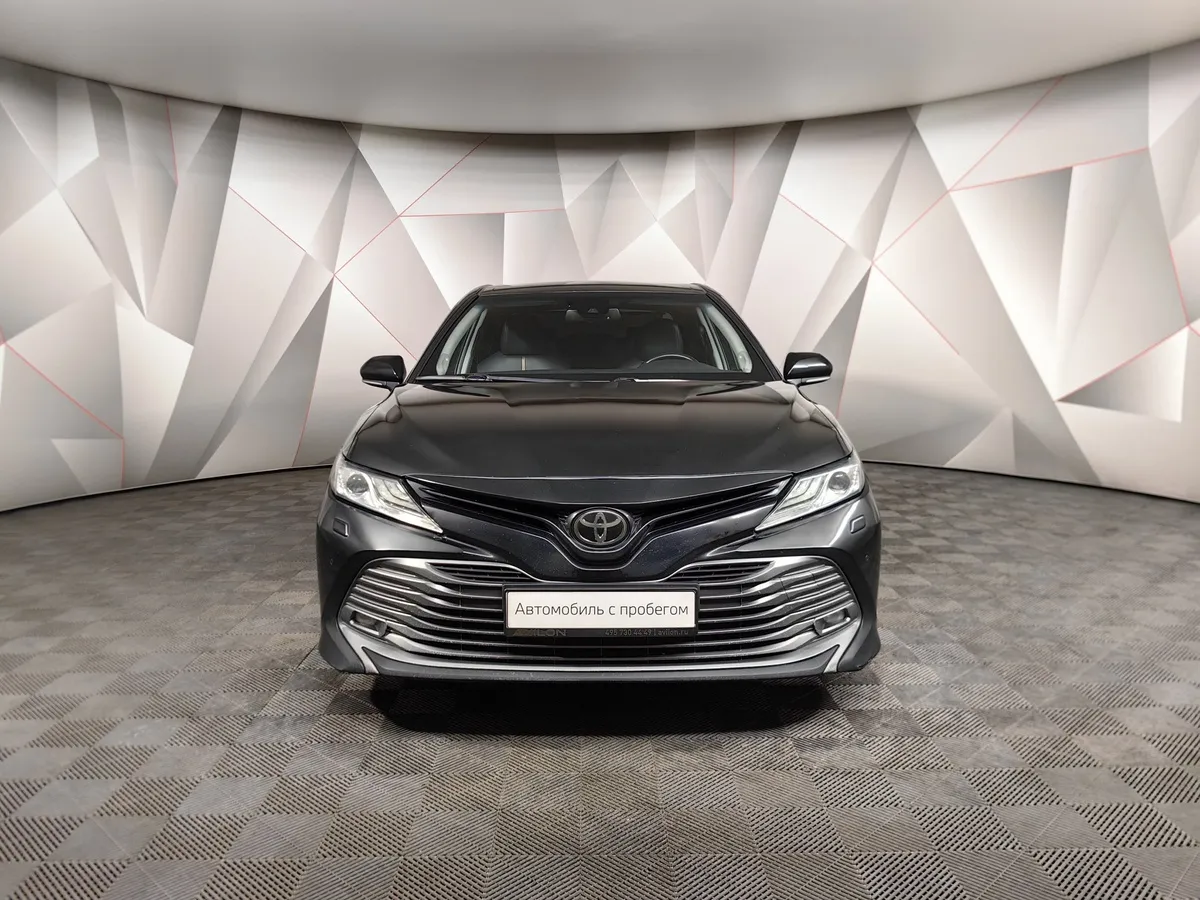 Toyota Camry 3.5 AT (249 л.с.) Черный в АВИЛОН. Слайд №7