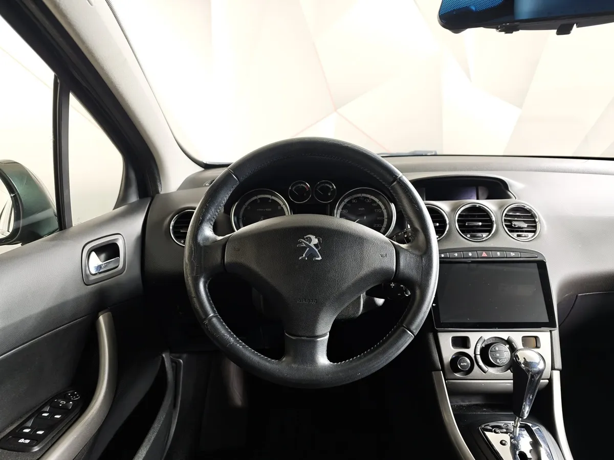 Peugeot 308 1.6 VTi AT (120 л.с.) Черный в АВИЛОН. Слайд №19