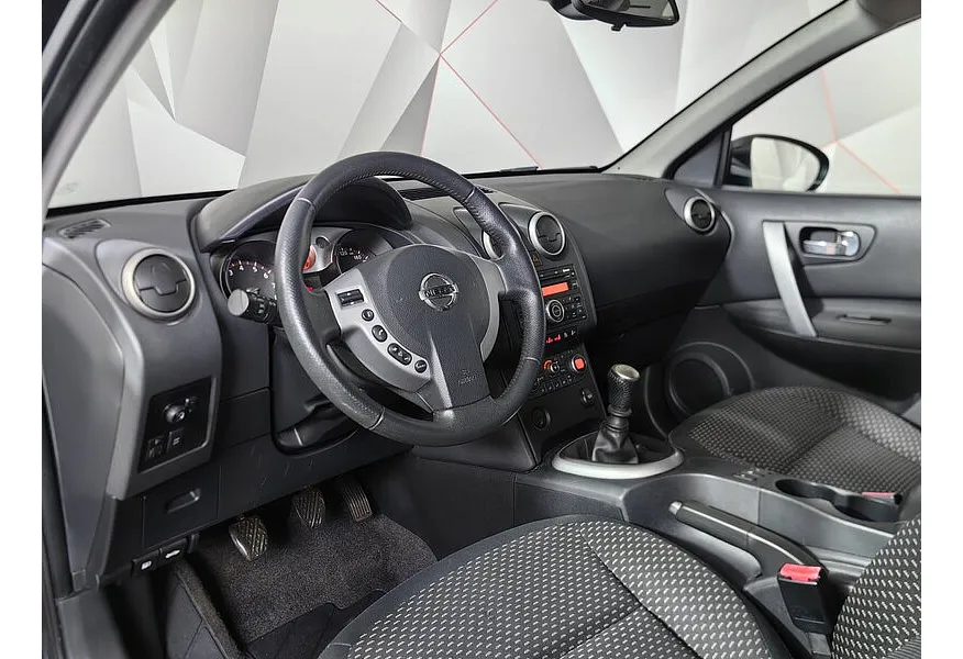 Nissan Qashqai 2.0 MT FWD (141 л.с.) Черный в АВИЛОН. Слайд №18