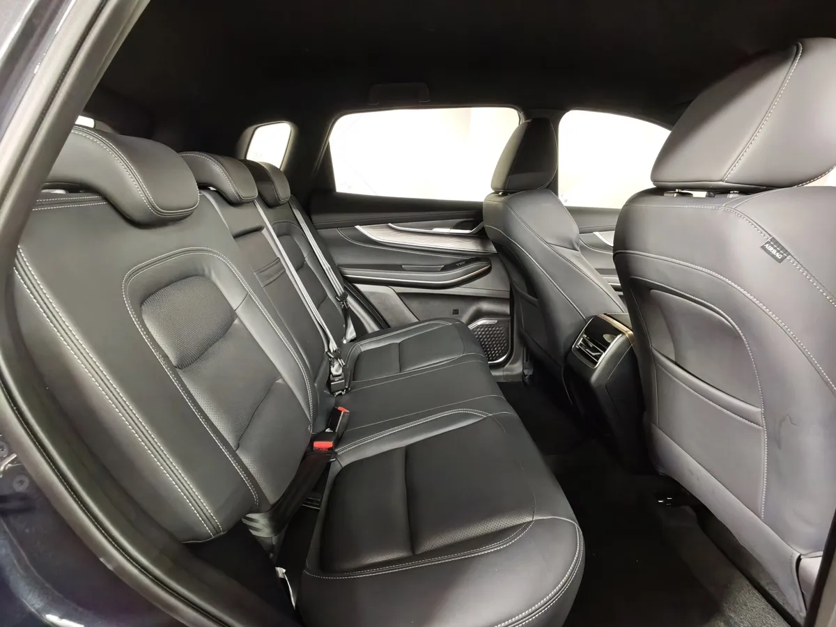 EXEED LX 1.5T CVT (147 л.с.) Business Серый в АВИЛОН. Слайд №15