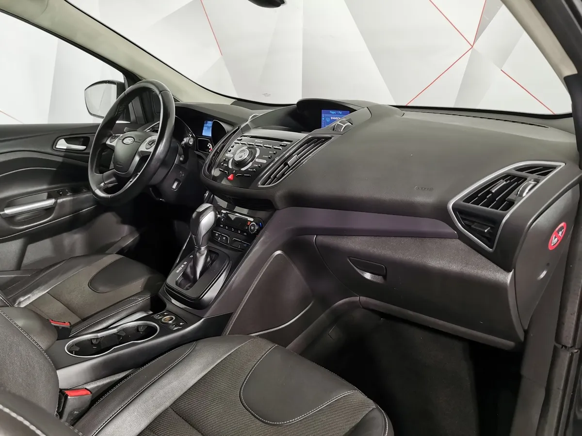 Ford Kuga 1.6 EcoBoost AT AWD (182 л.с.) Titanium Черный в АВИЛОН. Слайд №11