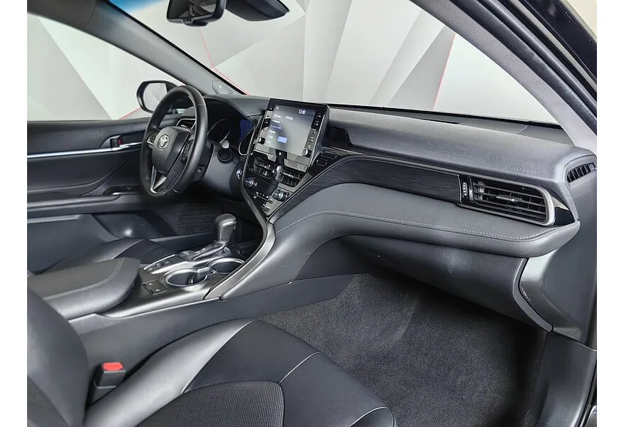 Toyota Camry 2.5 AT (200 л.с.) Черный в АВИЛОН. Слайд №13