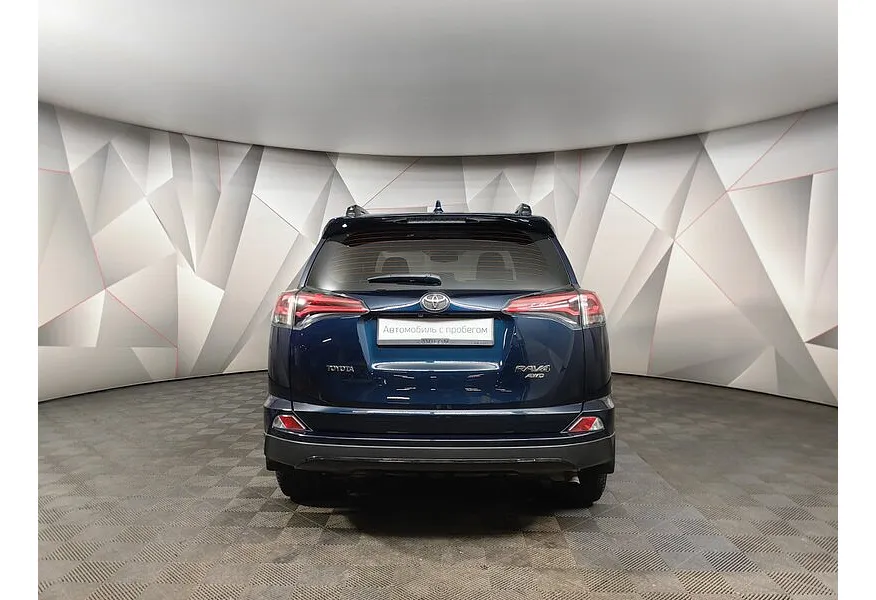 LIVE. Слайд №6