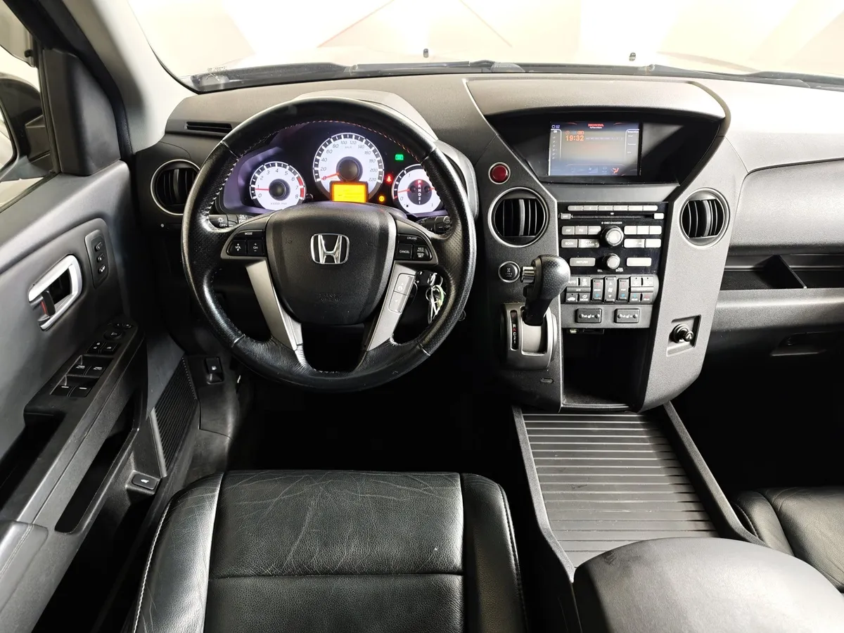 Honda Pilot 3.5 AT 4WD (249 л.с.) Коричневый в АВИЛОН. Слайд №20